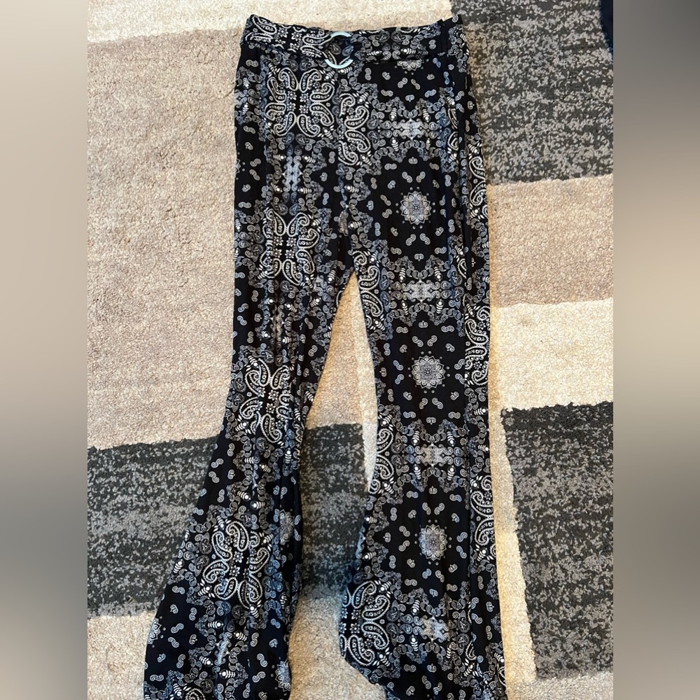 Patterned legging material flare pants